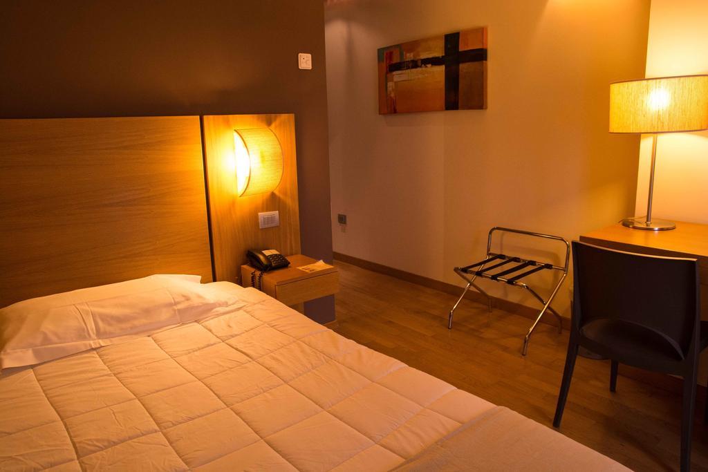 Country House Corte Del Sole Campolungo Habitación foto